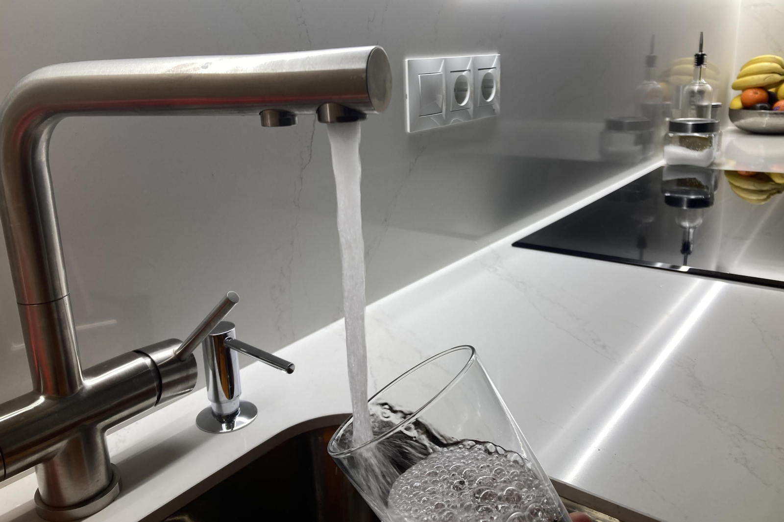 Este pueblo de Granada se abastece con camiones de agua por problemas con la calidad del agua de sus pozos