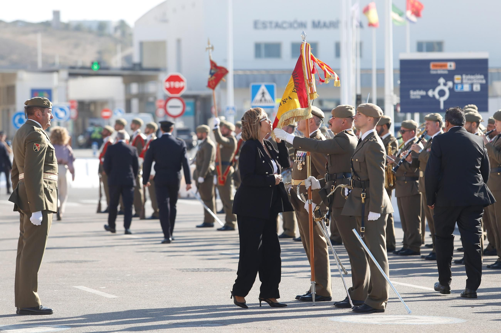 Las fotos de la jura de bandera civil en Tarifa