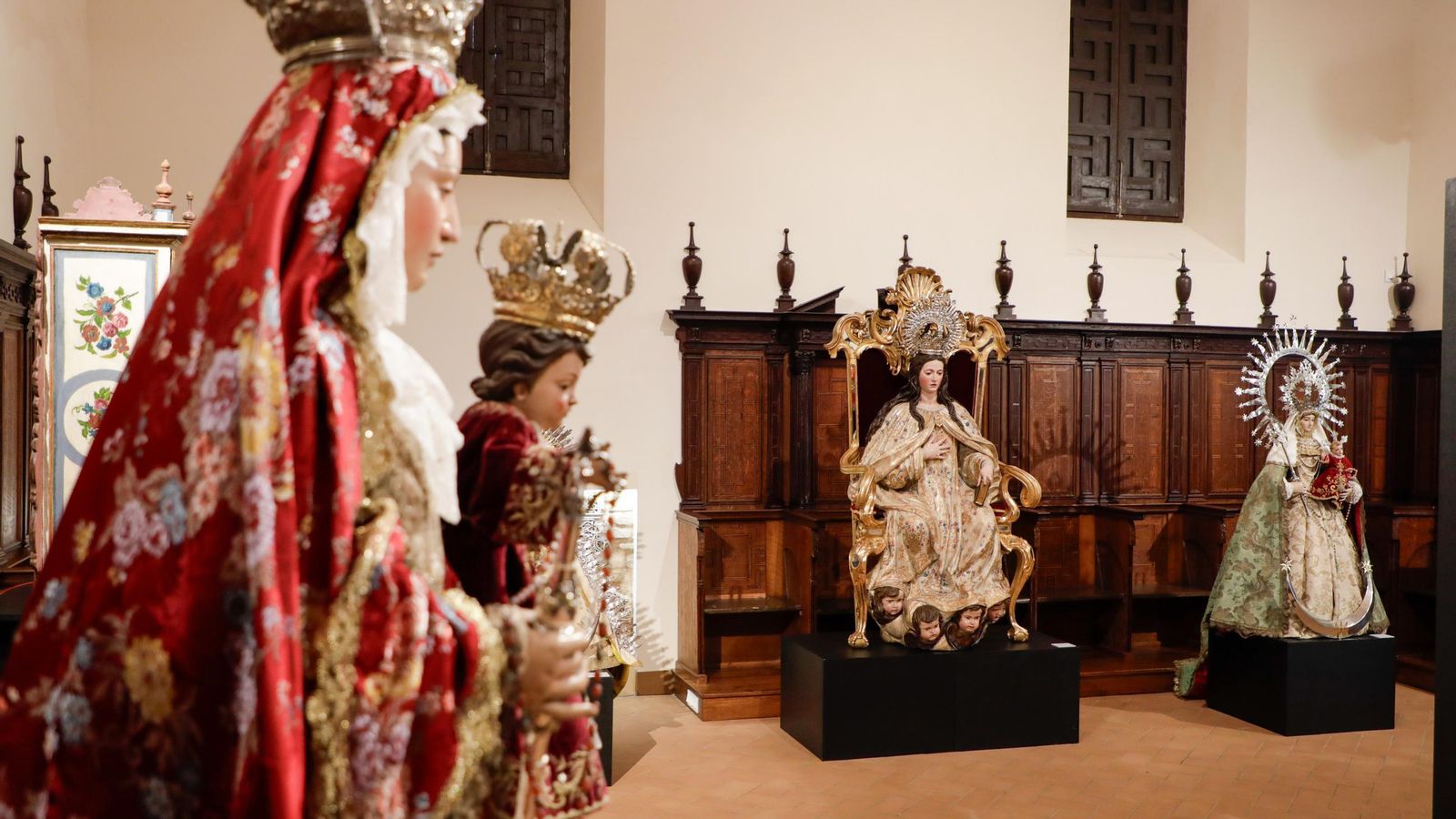 Exposición Devociones populares en las clausuras de Sevilla, en la Iglesia Santa Clara
