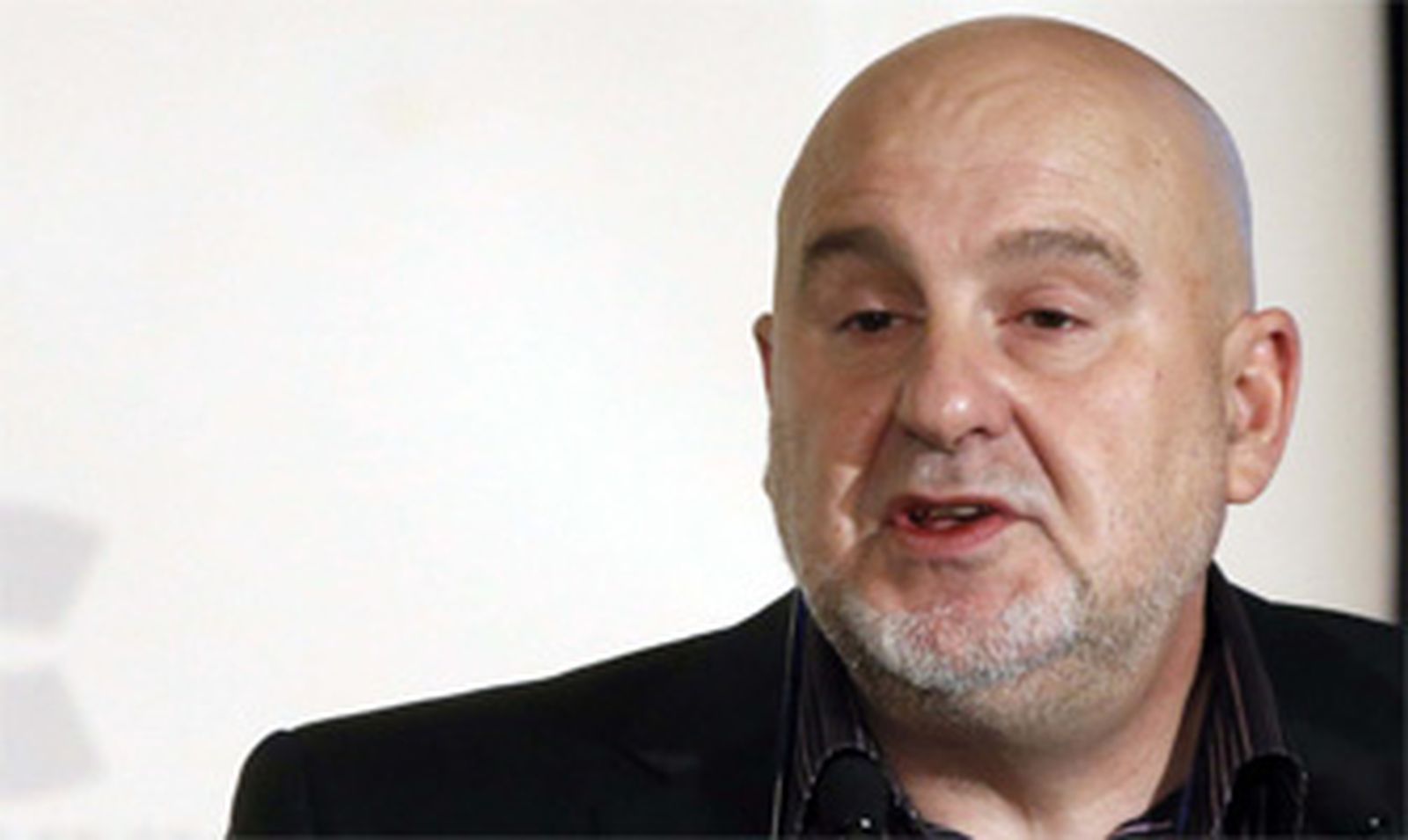 Antón Reixa denuncia "luchas internas" en la directiva de la SGAE