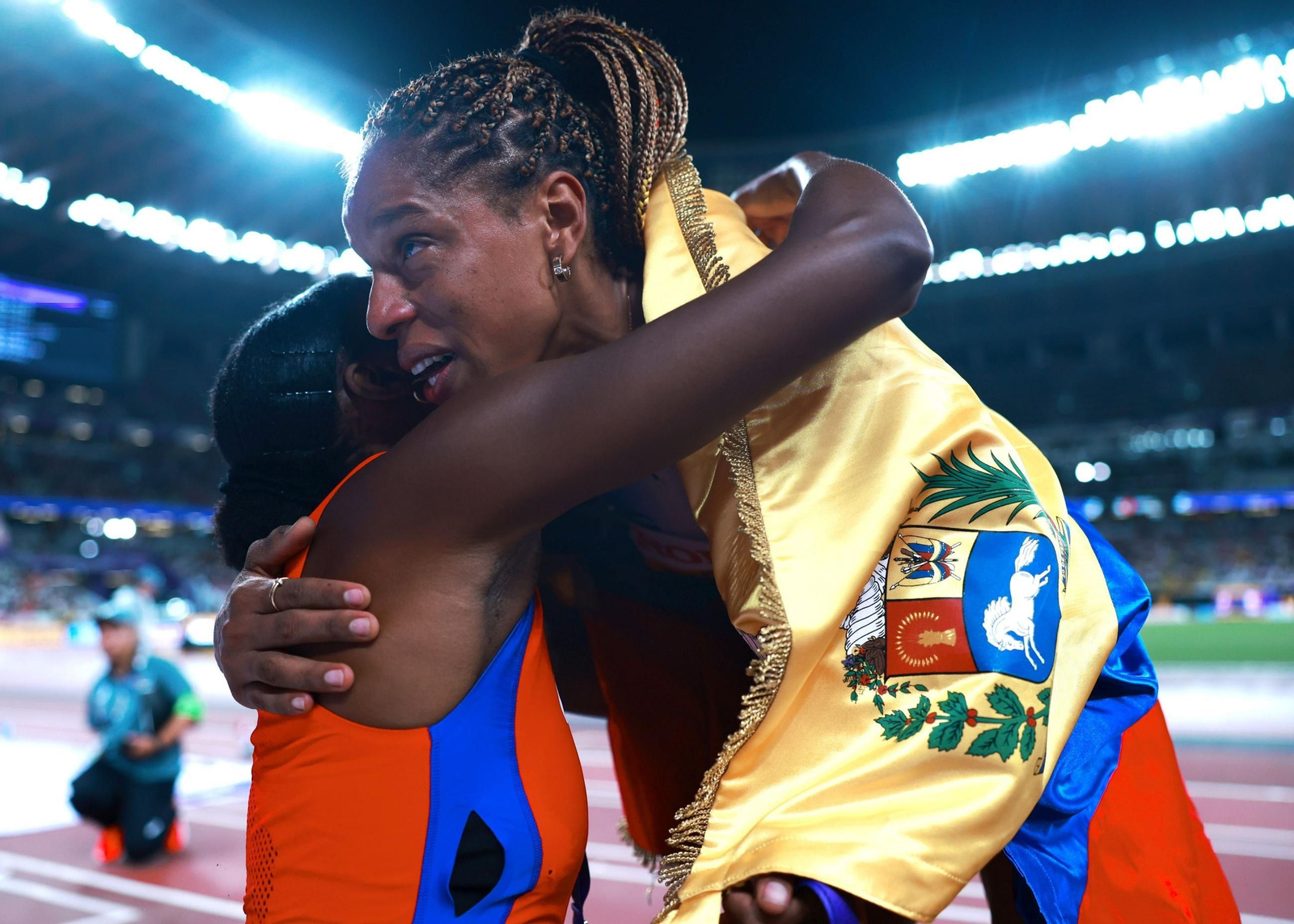 Las fotos del prometedor triunfo de Attaoui y del resto de la jornada del Mundial de Atletismo