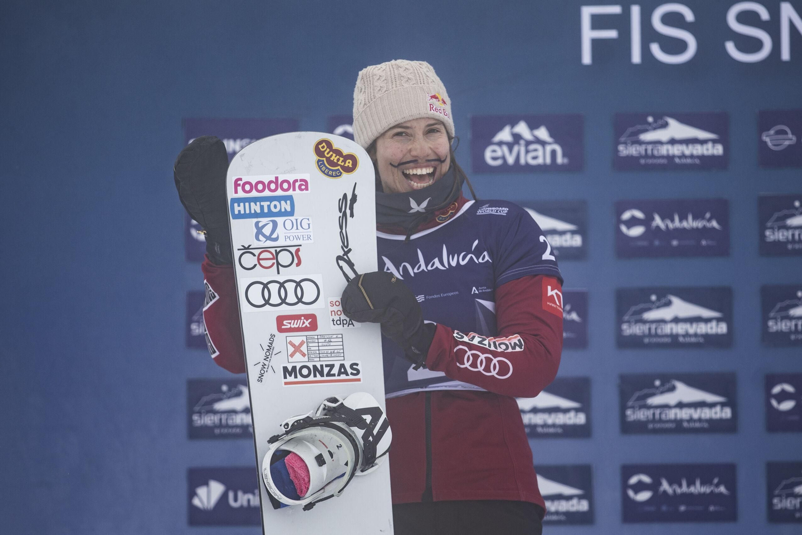 Las mejores imágenes de la segunda jornada de la Copa del Mundo de Snow en Sierra Nevada