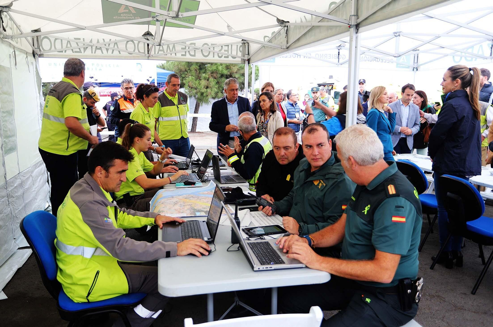 Simulacro de accidente en el Puerto de Huelva dentro del ejercicio regional RespuestA22, en imágenes