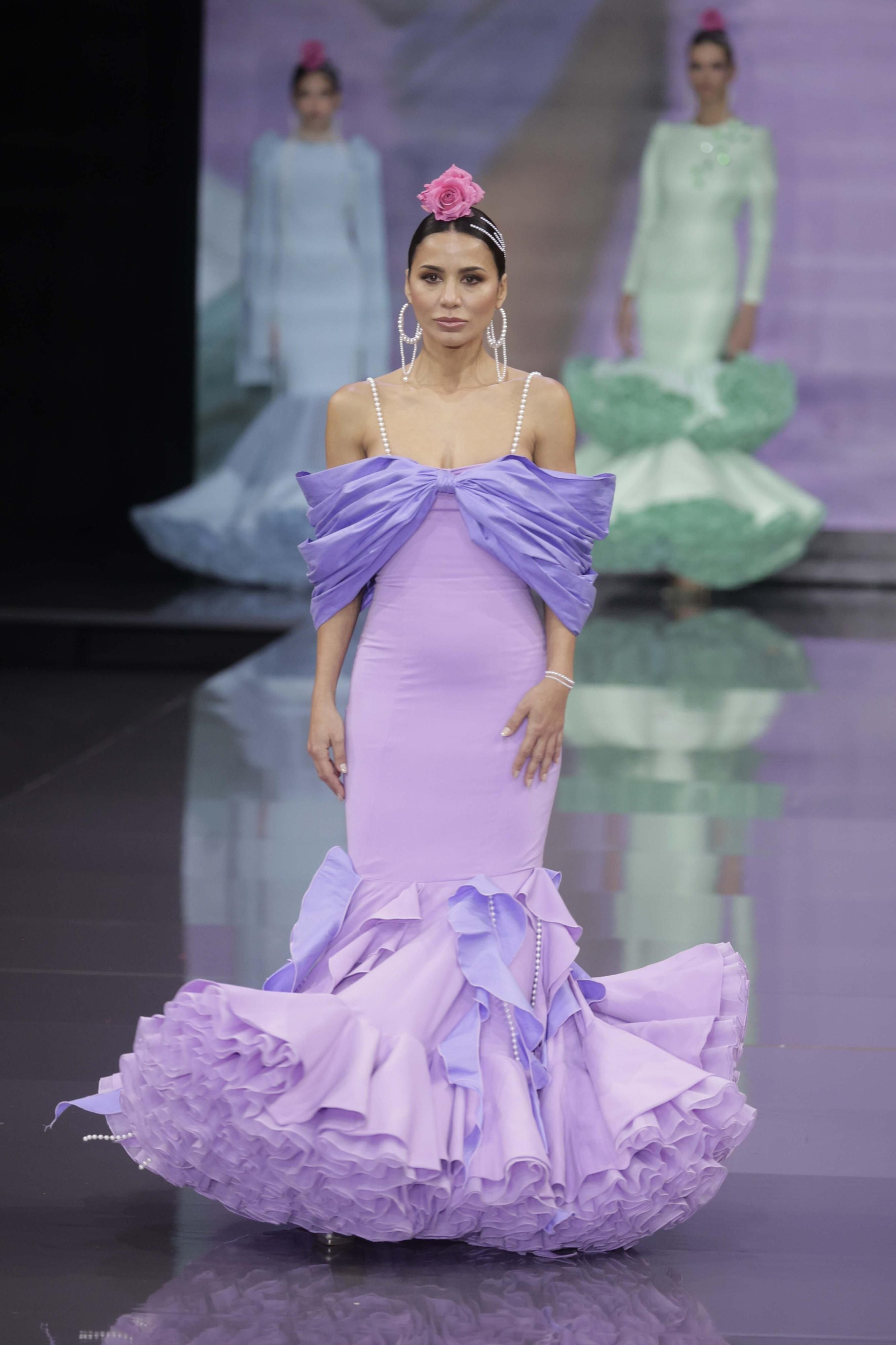 El desfile de  De Lunares y Volantes en SIMOF 2023, todas las fotos