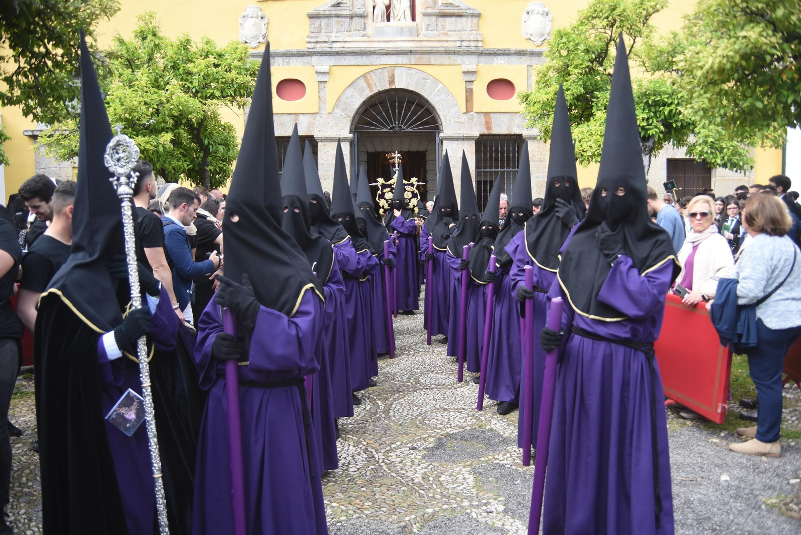 La procesión del Caído en este Jueves Santo de Córdoba, en imágenes