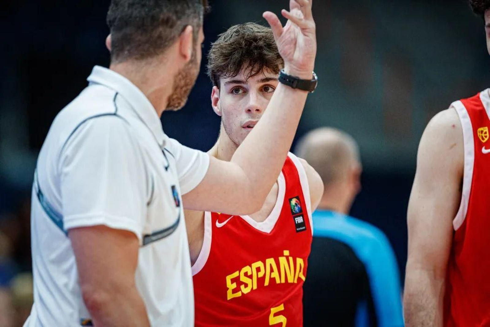Mario Saint-Supéry roza otro triple doble en el Europeo sub 18