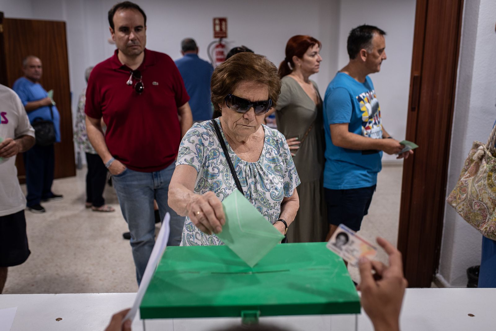 Imágenes de la jornada electoral en Huelva