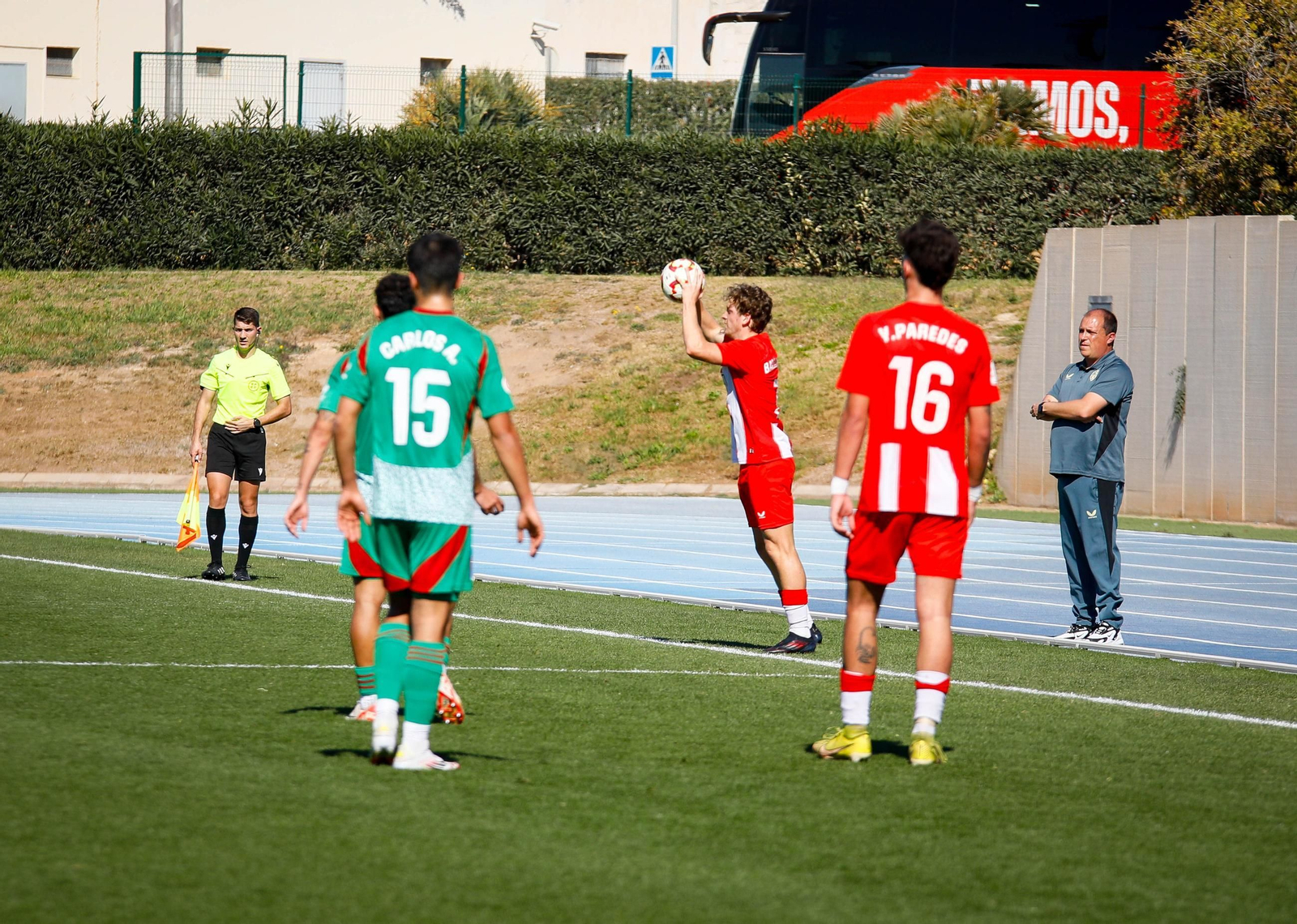 Las imágenes de Segunda RFEF entre Almeria B y recreativo de Granada