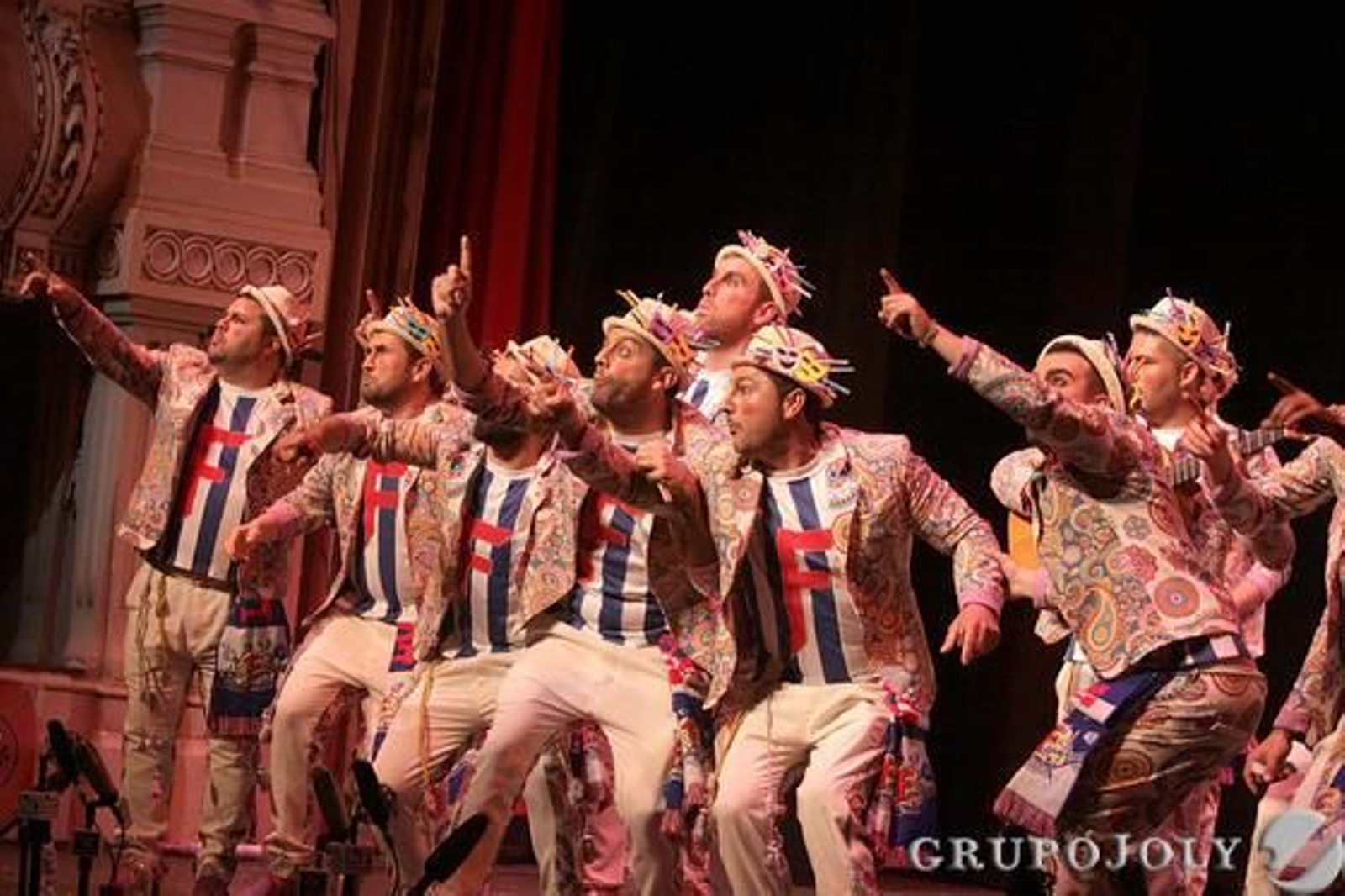 Los fanáticos.

Foto: Canterla
