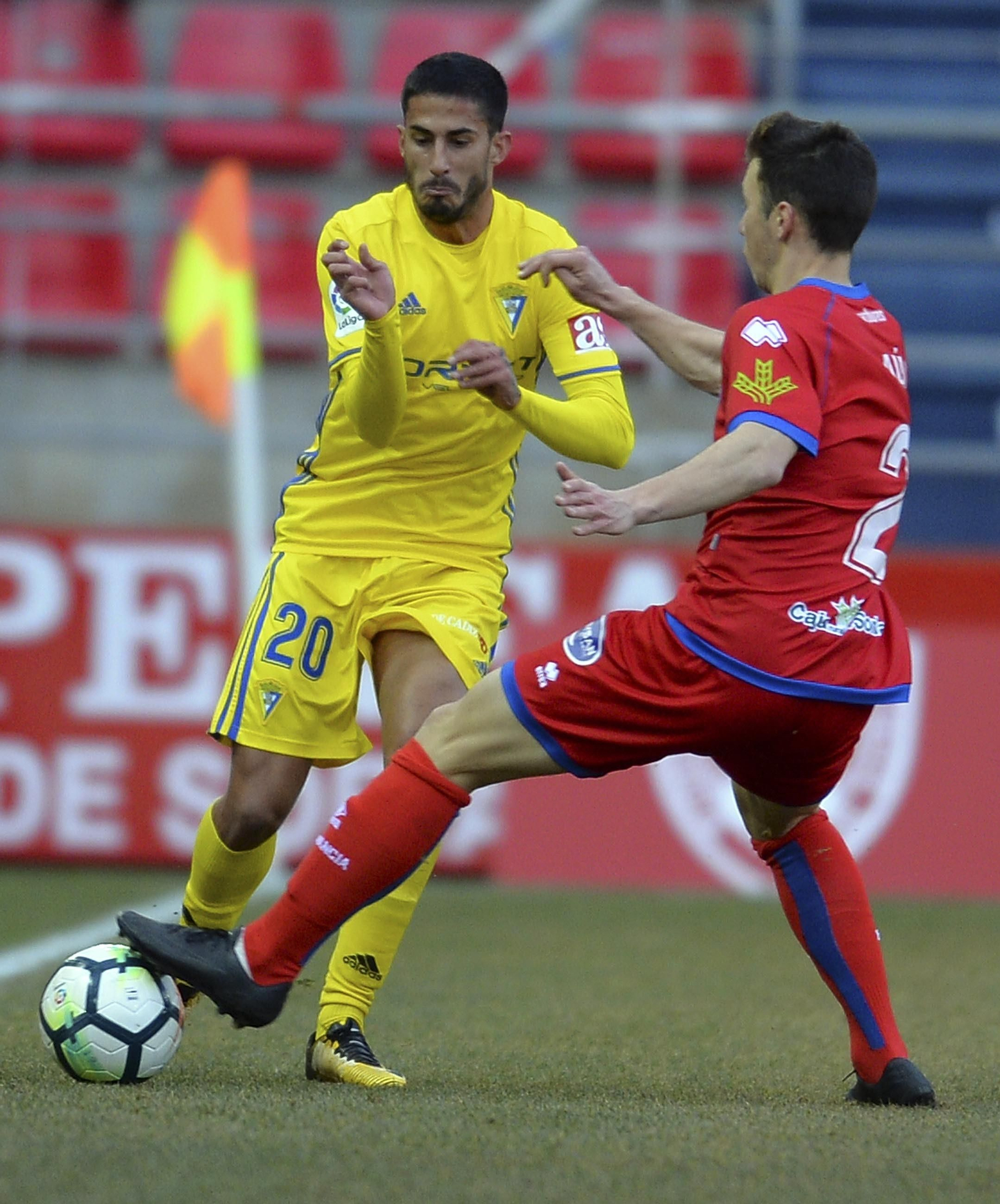 El Numancia-Cádiz CF, en imágenes