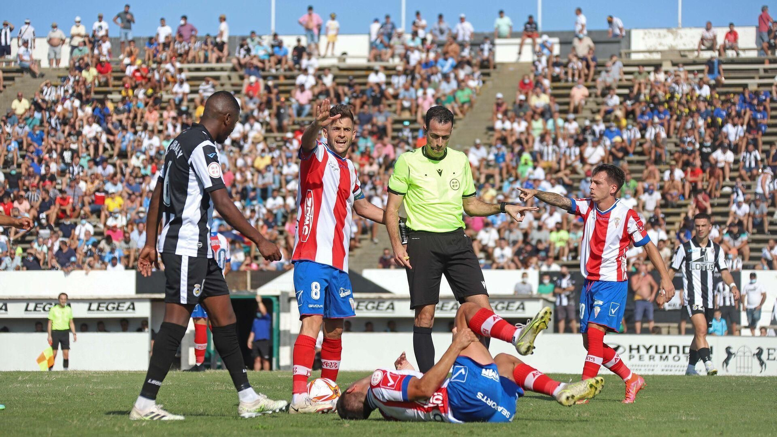 Abraham Domínguez, en el Balona-Algeciras de la pasada temporada