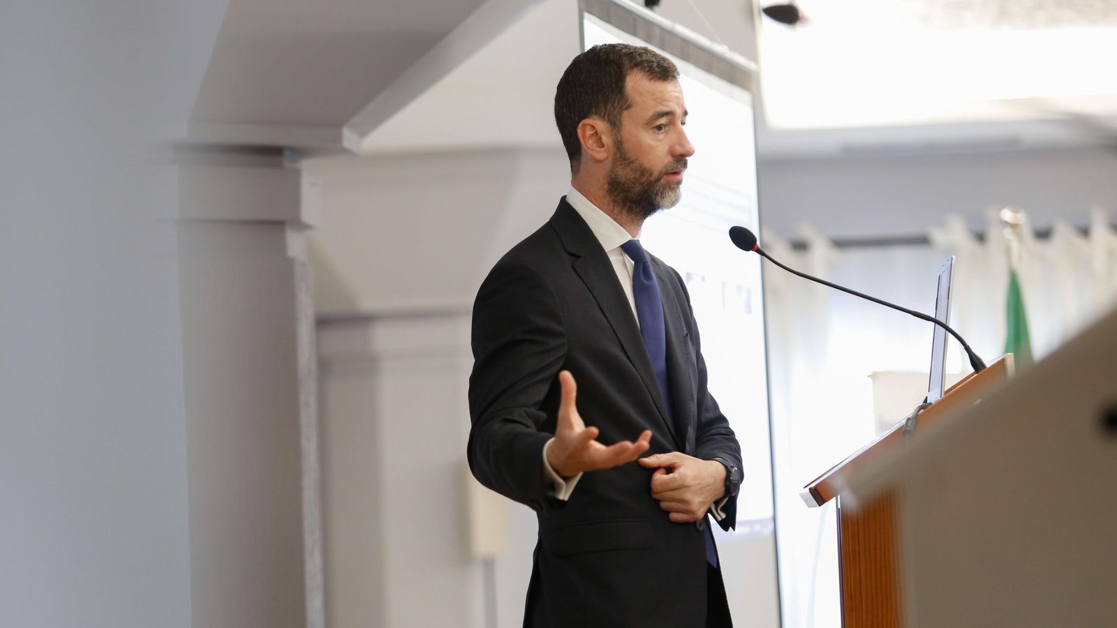 Fotos del Desayuno Coloquio de Europa Sur y el Propeller Club de Algeciras con Benito Núñez Quintanilla