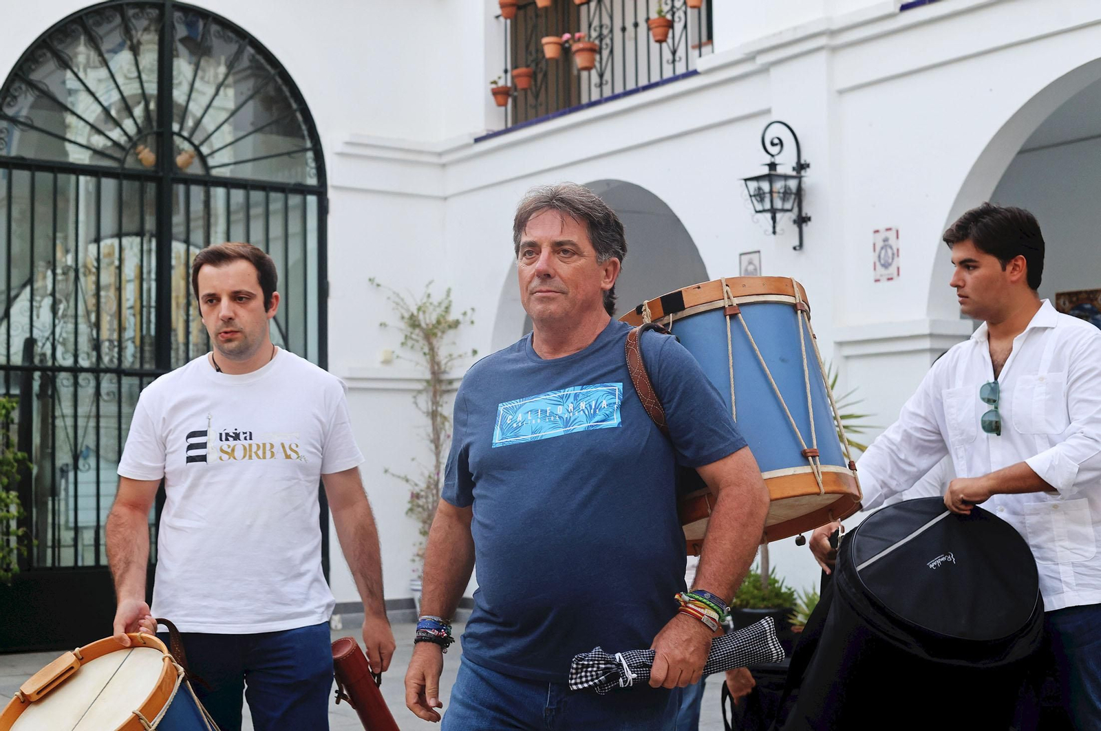 Magna de Huelva 2025: Imágenes del ensayo del grupo de tamborileros de la Hdad del Rocío de Huelva