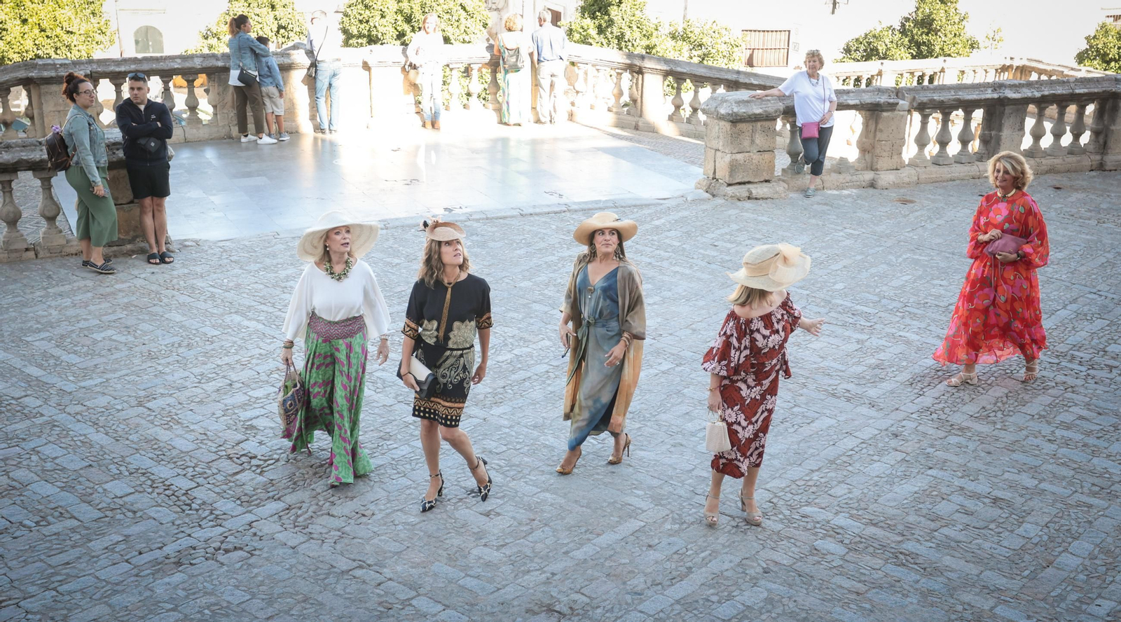 Imágenes de los asistentes a la boda de Ana Cristina Portillo Domecq en la Catedral de Jerez Imágenes de los asistentes a la boda de Ana Cristina Portillo Domecq en la Catedral de Jerez