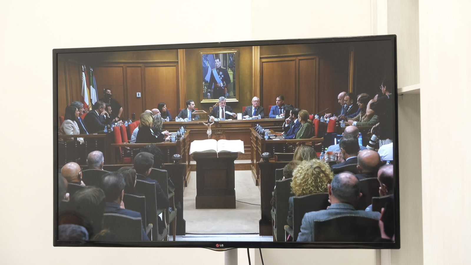 El pleno de investidura de José Antonio García como Presidente de la Diputación de Almería, en imágenes