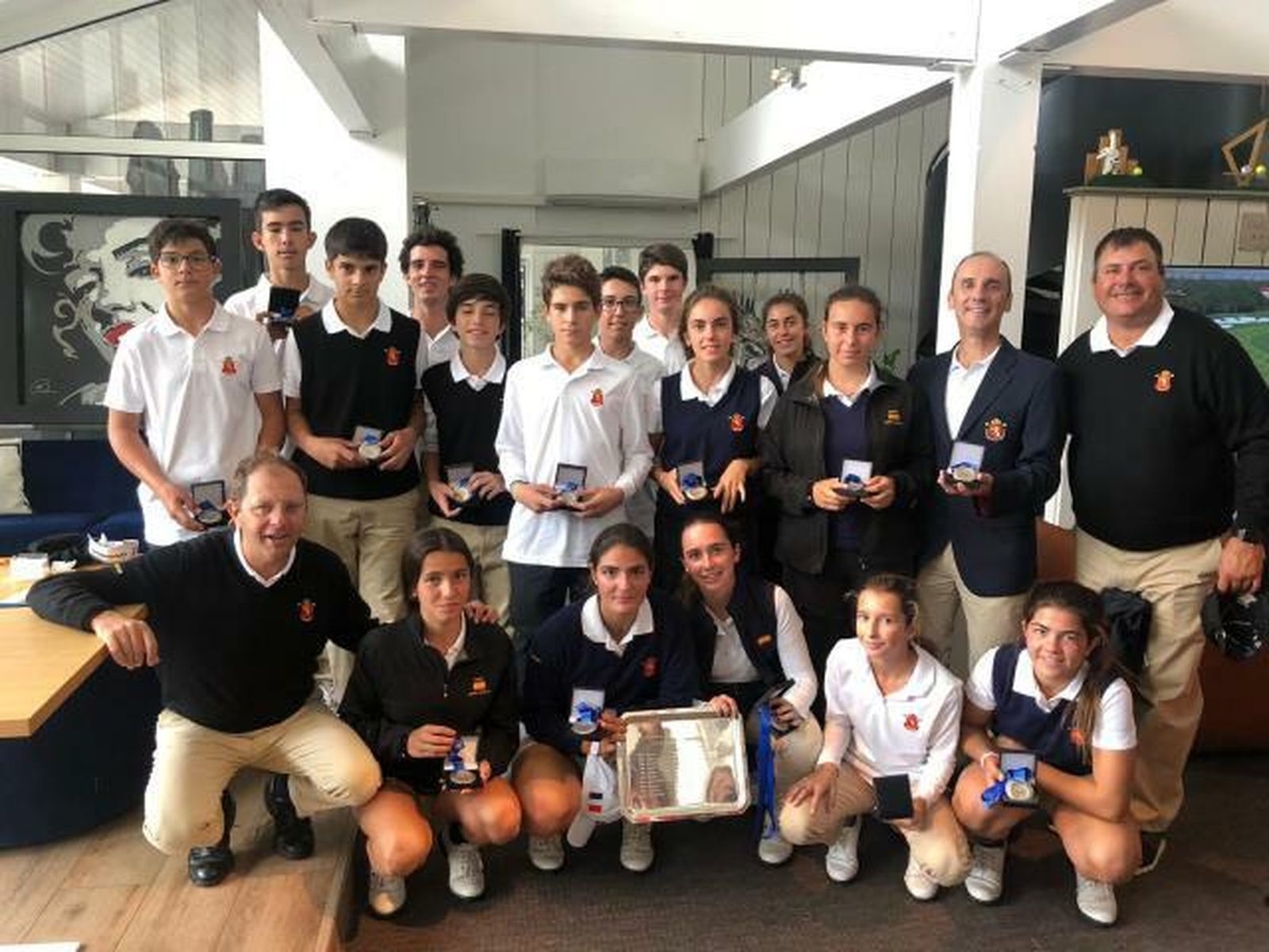 La selección española juvenil, al completo