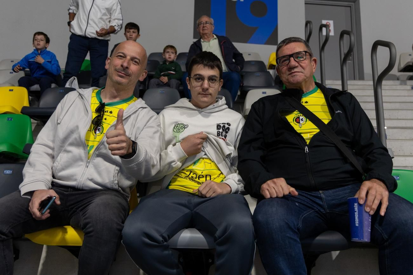 Las mejores fotos de la goleada del Jaén Paraíso Interior FS ante Industrias Santa Coloma