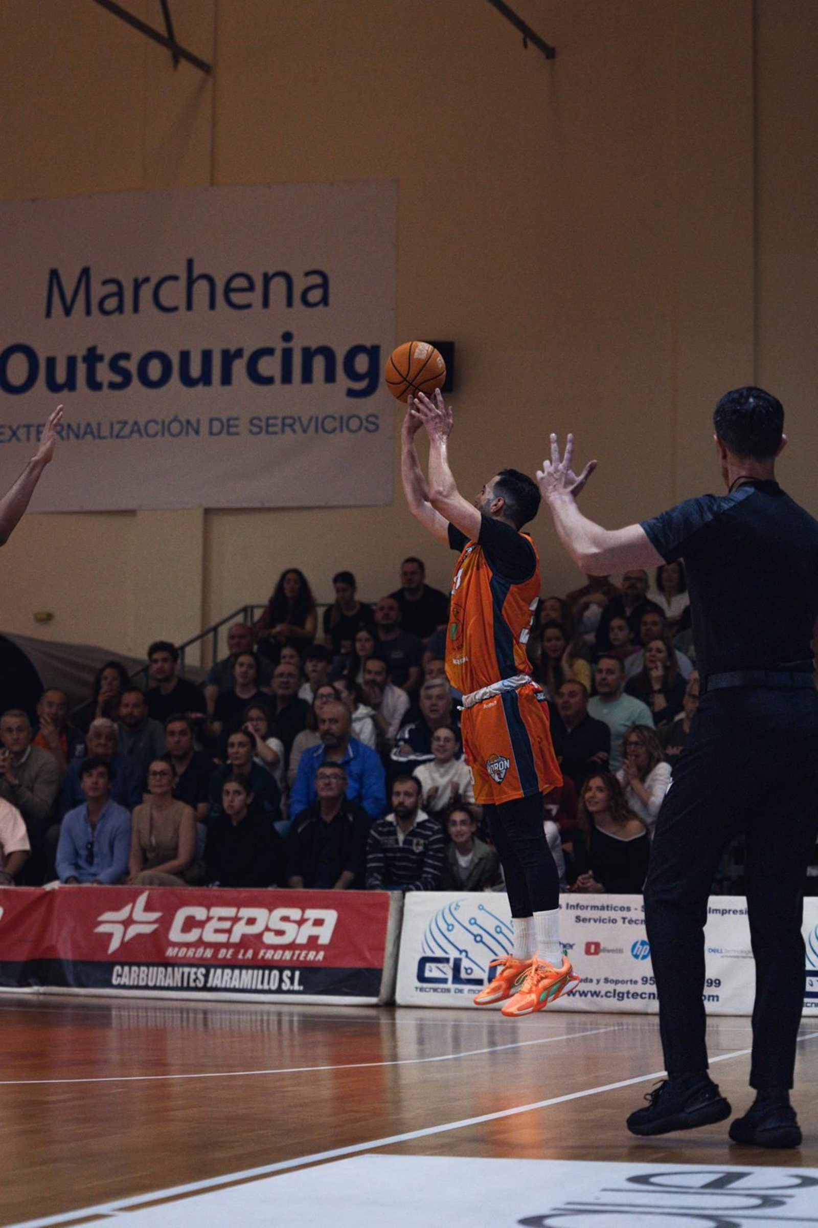 Las fotos del Morón - Betis Baloncesto