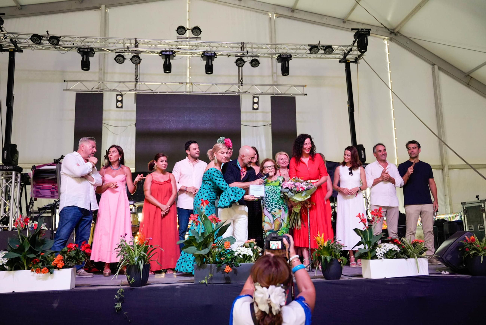 Las fotos de la comida de homenaje a la mujer en la Feria de Almería