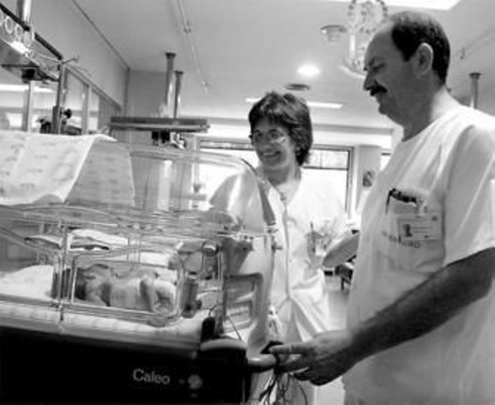 Niños prematuros ingresados en la unidad de Neonatología del Materno.
