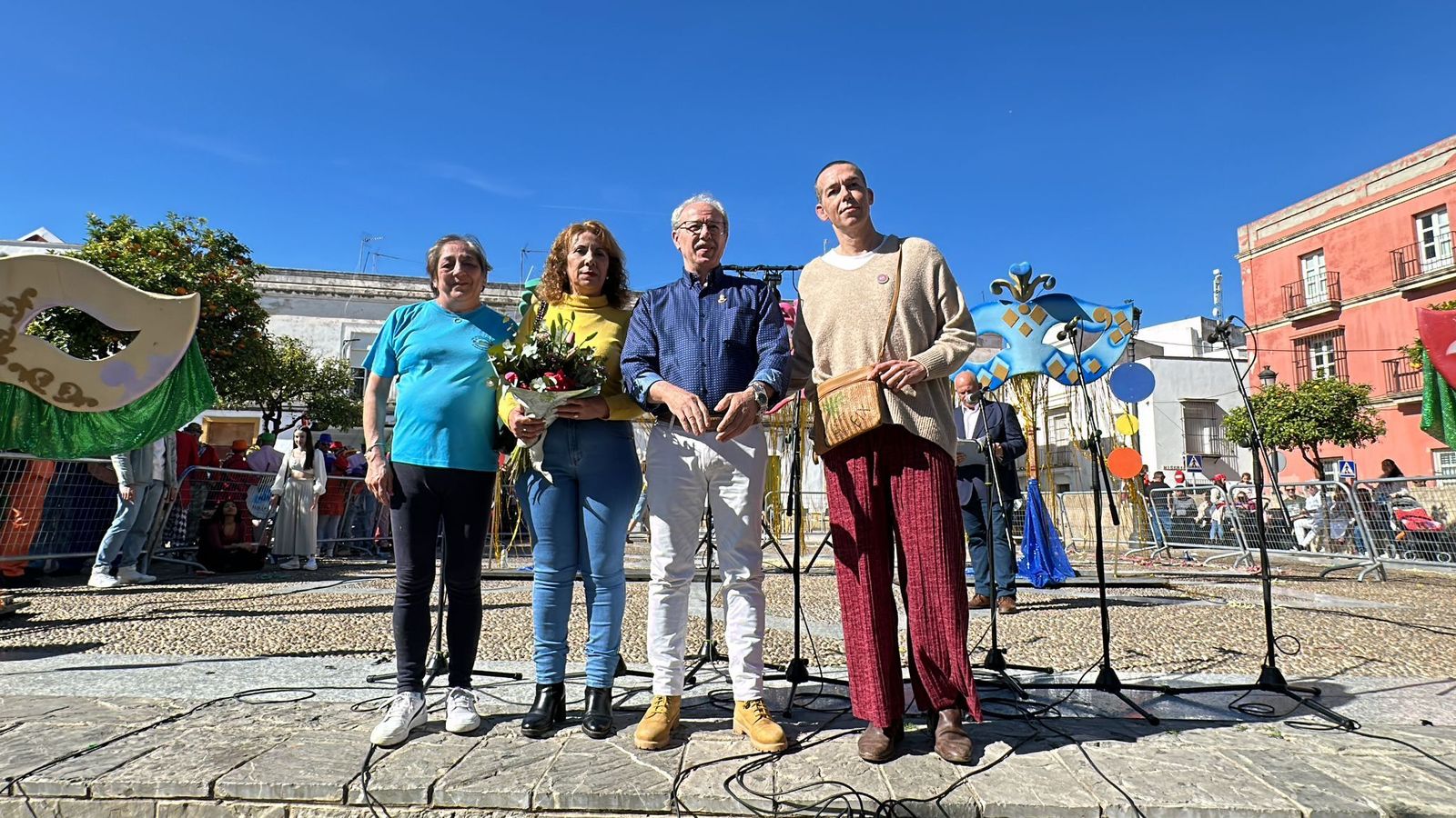 La Insignia de Oro Pepe el del Vapor fue para Juan Carlos Sara Moreno, mientras la Insignia de Plata correspondió a Anabel Laynez Cruz.