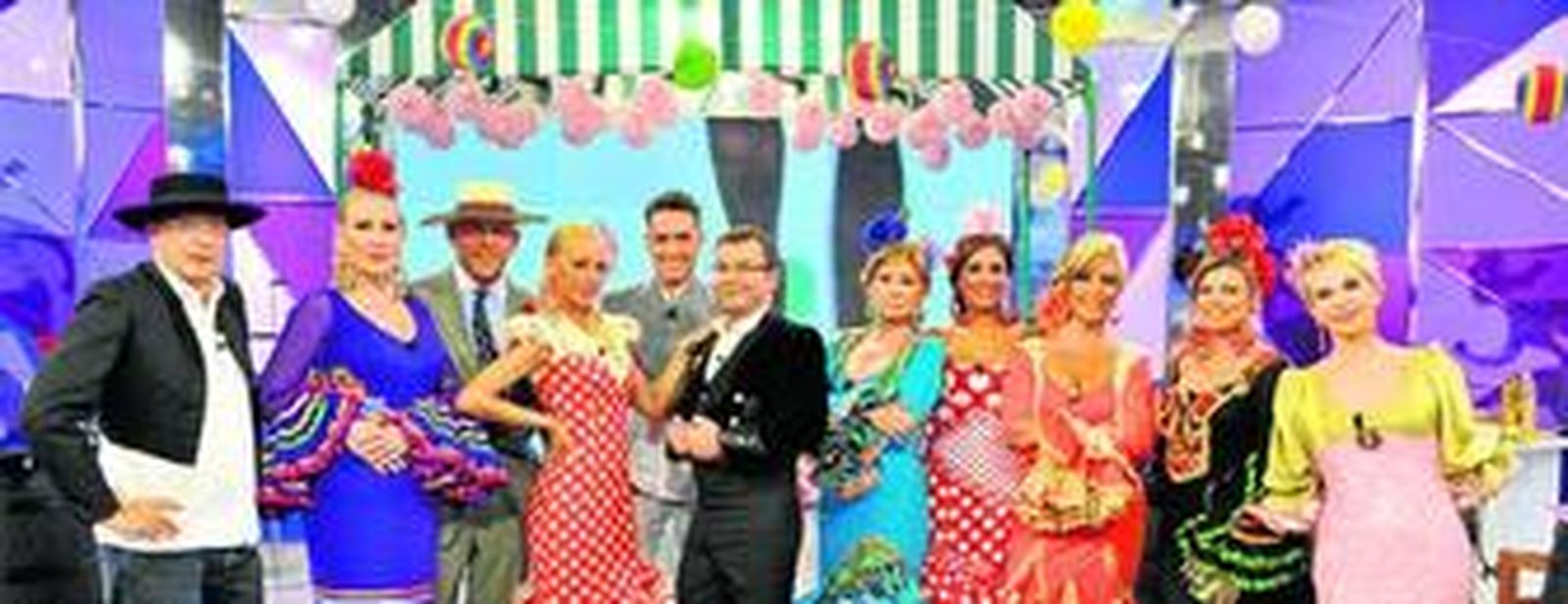 Presentadores y colaboradores de 'Sálvame' ataviados con motivo de la Feria de Abril. Este programa de Telecinco, por duración en la parrilla, es el que ha aportado más audiencia en 2010.
