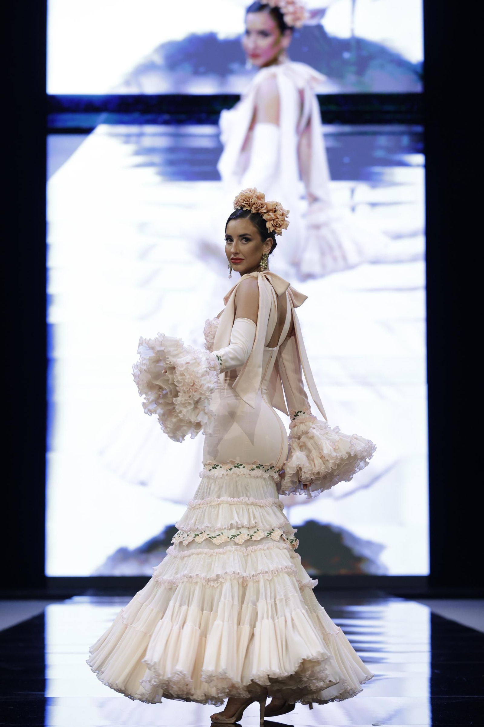 Desfile de Castrejón en SIMOF 2025, todas las fotos