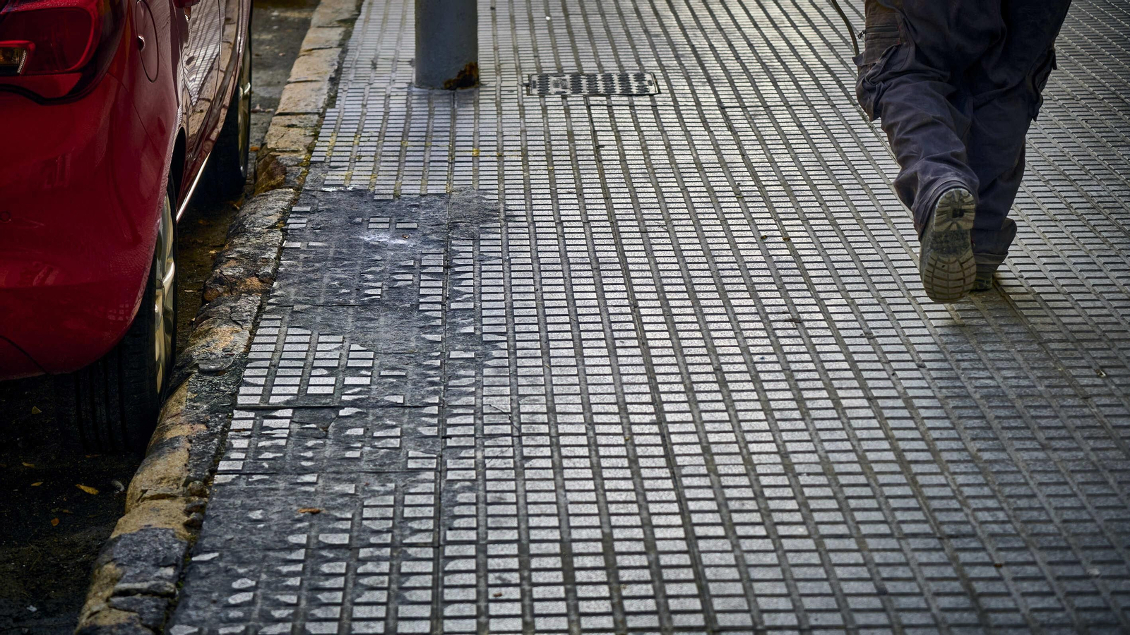 Acera de García de Sola.