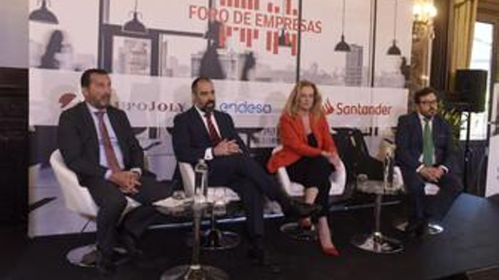 De izquierda a derecha: Antonio Muñoz, Aitor Parra, María Zamora y David Iglesias.