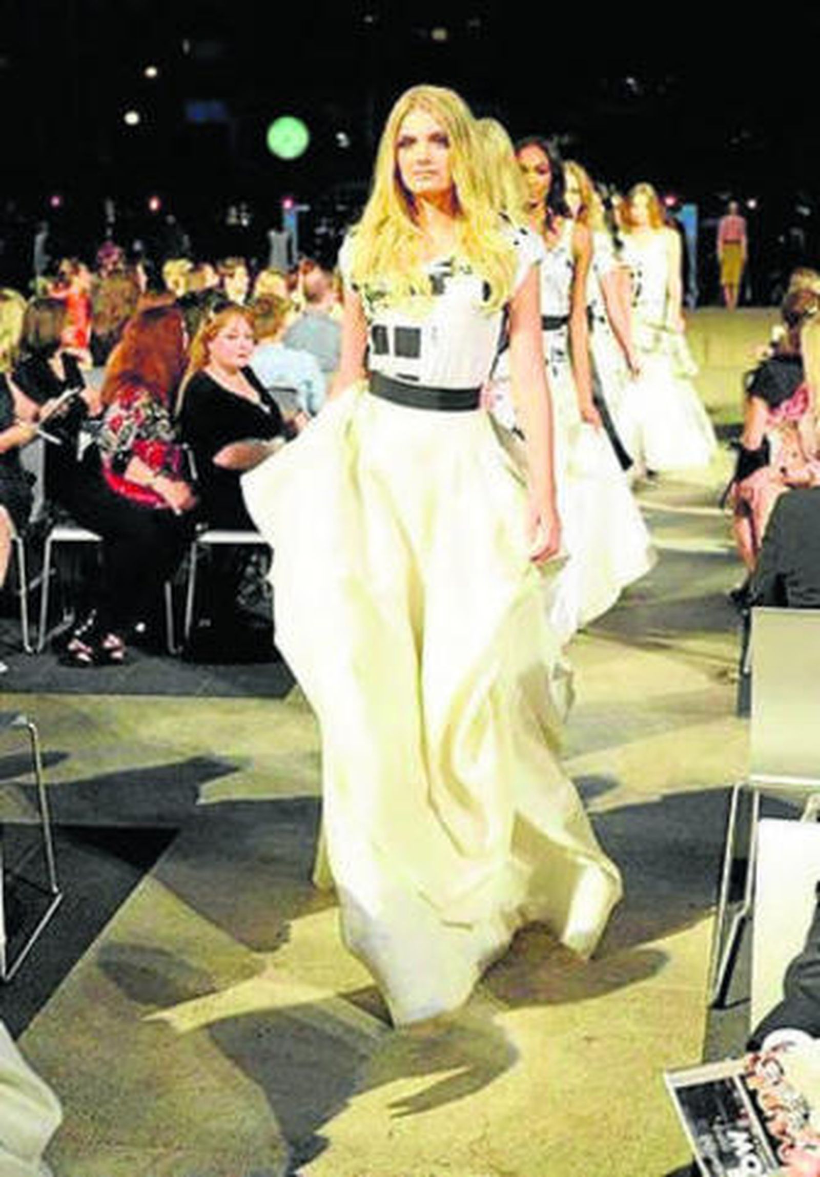 Las cotizadas 'tops', juntas en un desfile histórico