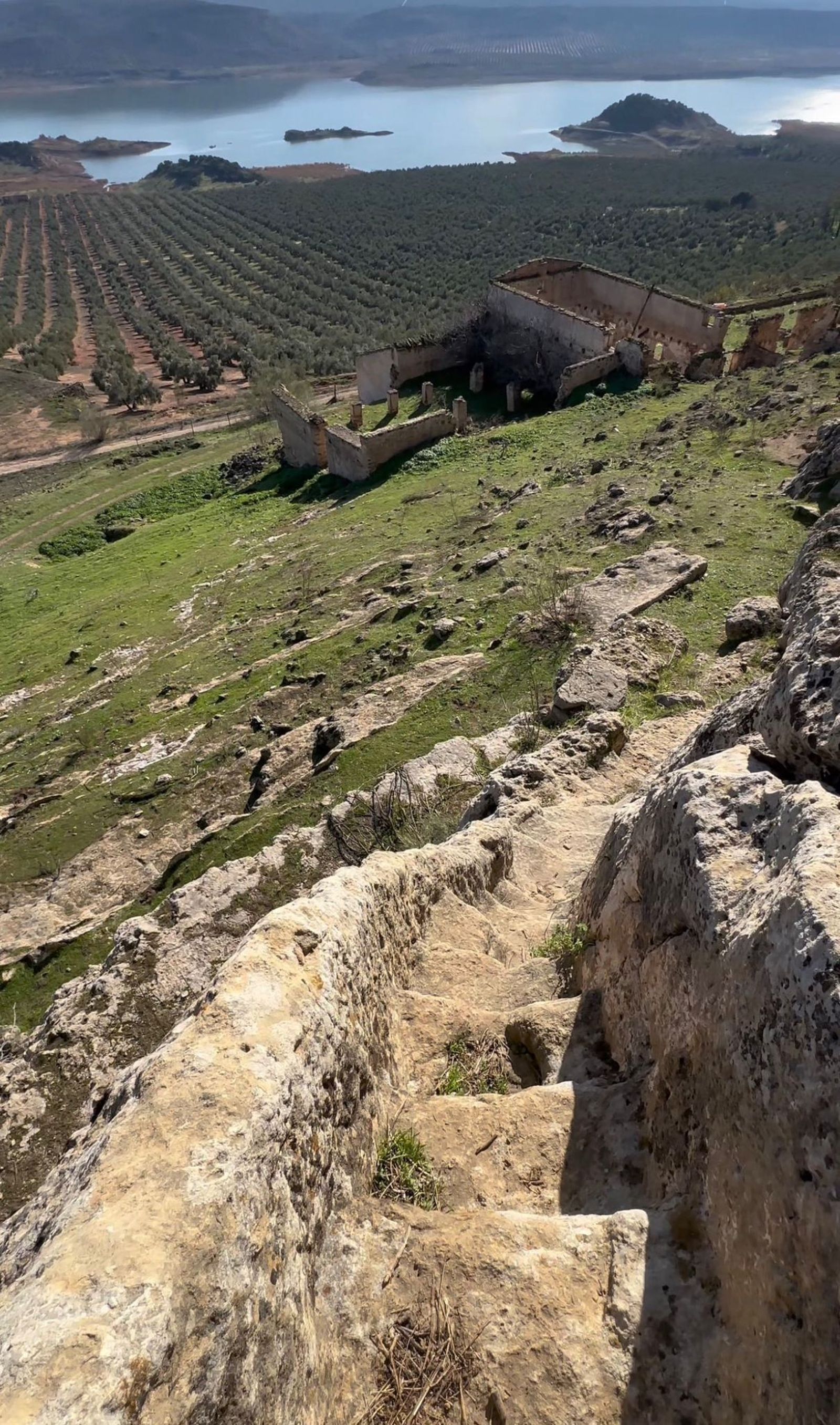 Vistas desde las Cuevas de Espeluca, en Giribaile.