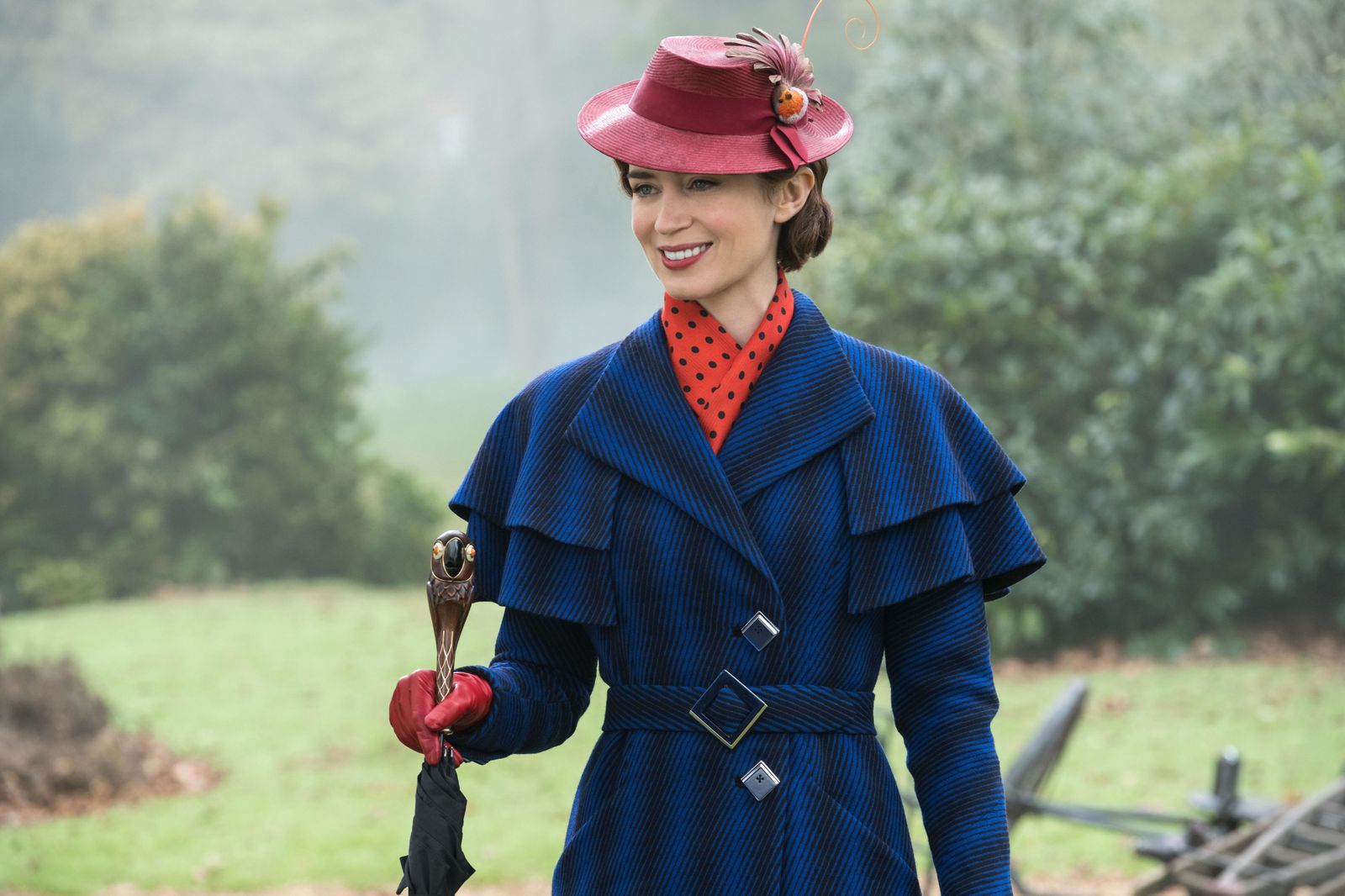 Emily Blunt 'hereda' el papel de Mary Poppins de Julie Andrews.
