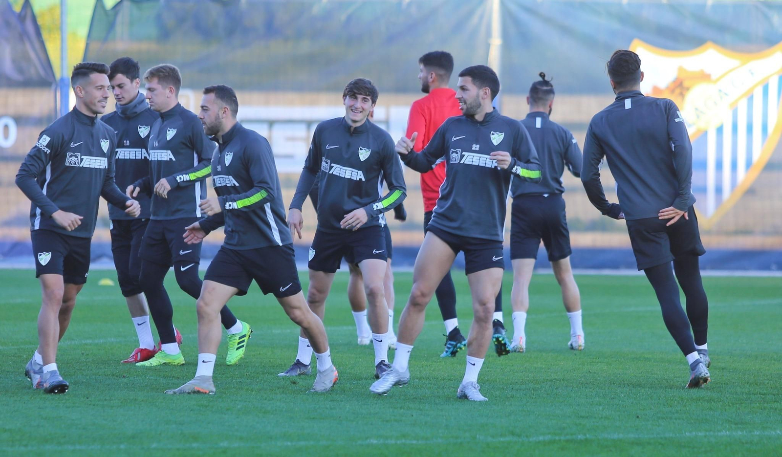 Las fotos del primer entrenamiento de 2020 del Málaga Las fotos del primer entrenamiento de 2020 del Málaga