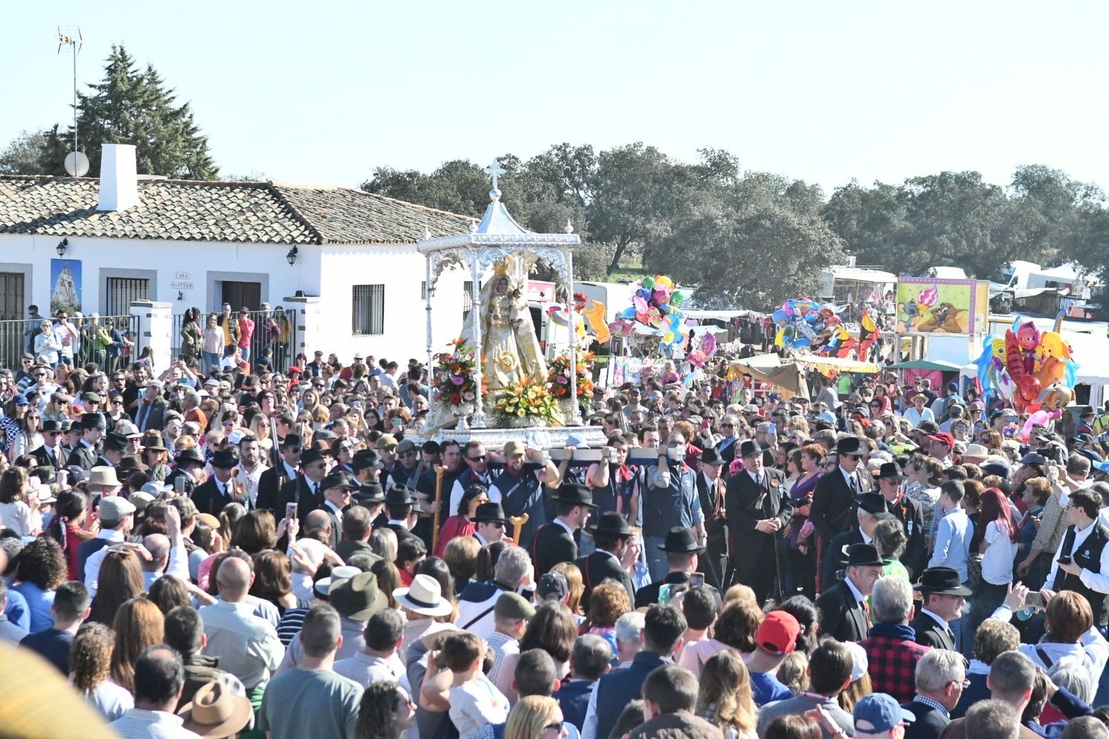 Romería de llevada de la Virgen de Luna a Pozoblanco, en fotos