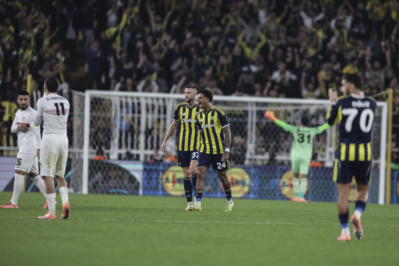 Fenerbahçe-Stuttgart (31).jpg