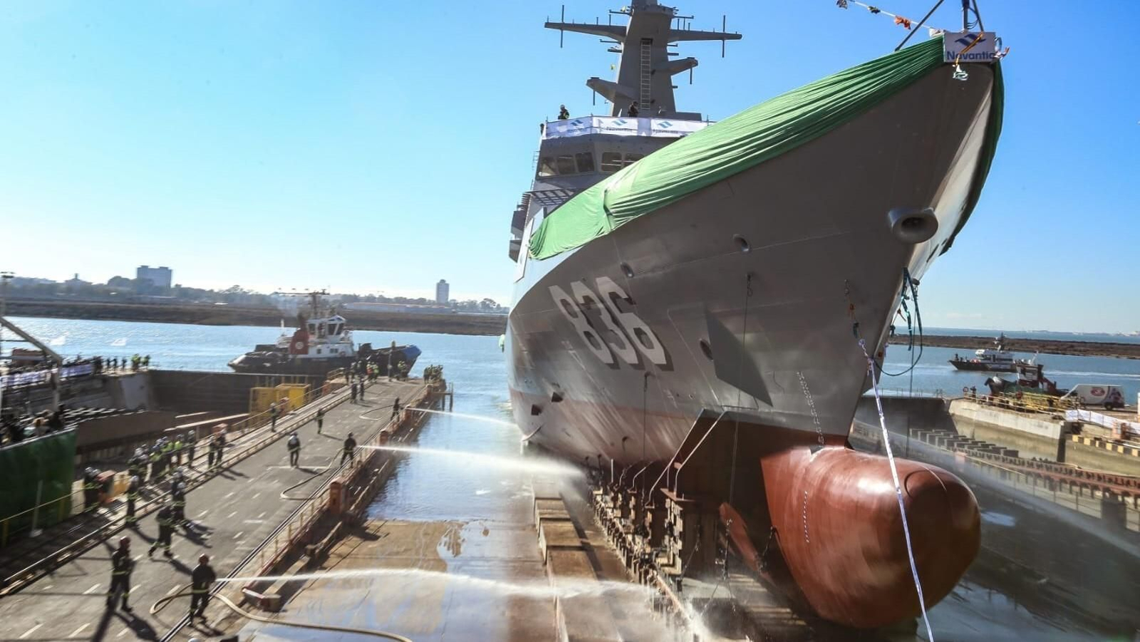 Así ha sido la botadura de la corbeta 'Unayzah' en Navantia San Fernando