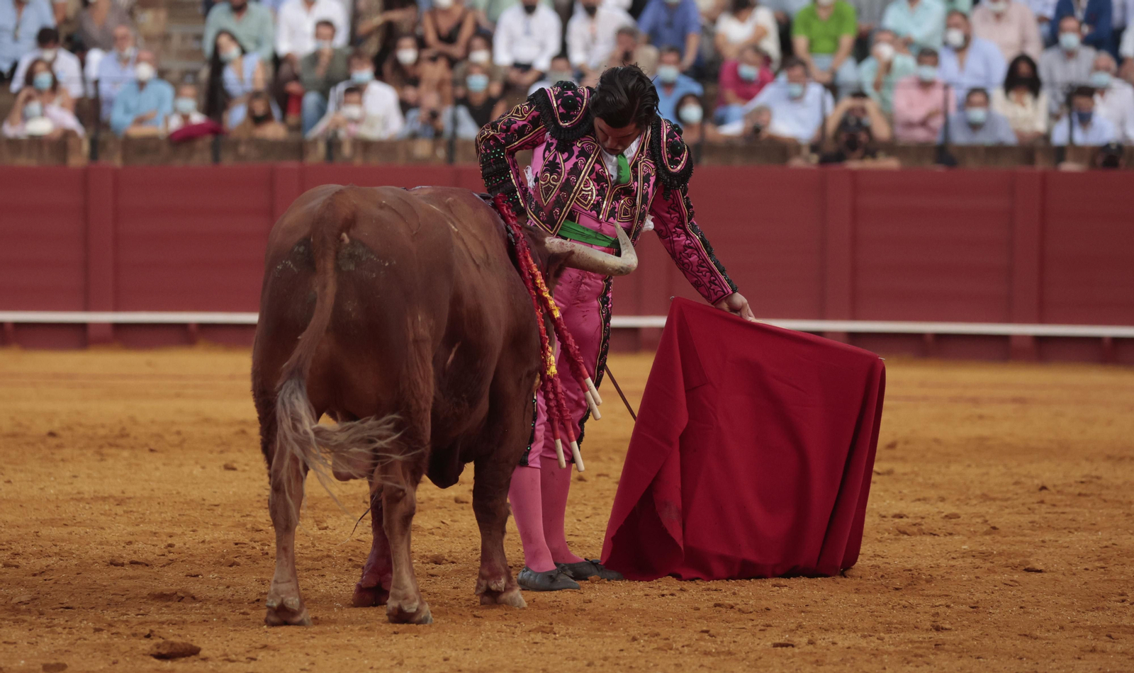 Las imágenes del triunfo de Morante en San Miguel