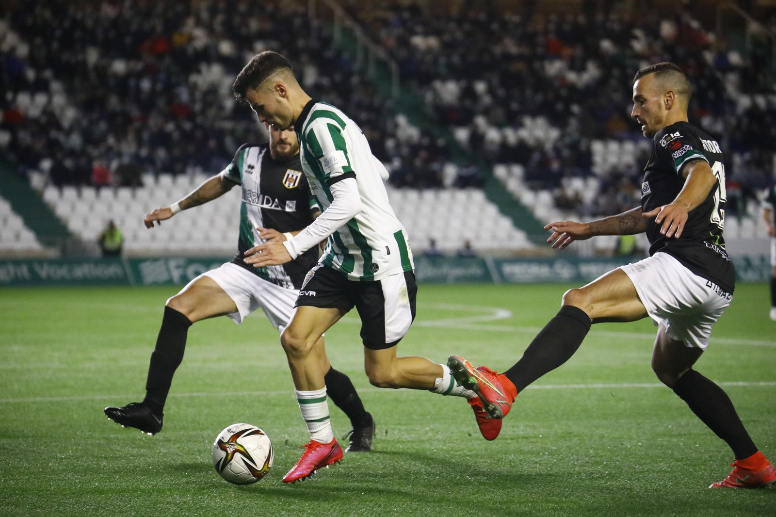 La goleada del Córdoba CF al Mérida, en imágenes