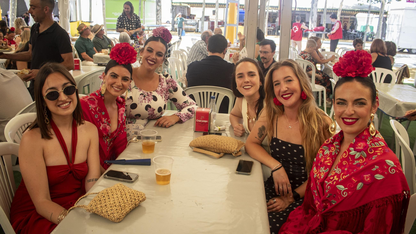 Búscate en las imágenes del viernes en la feria de Puerto Real