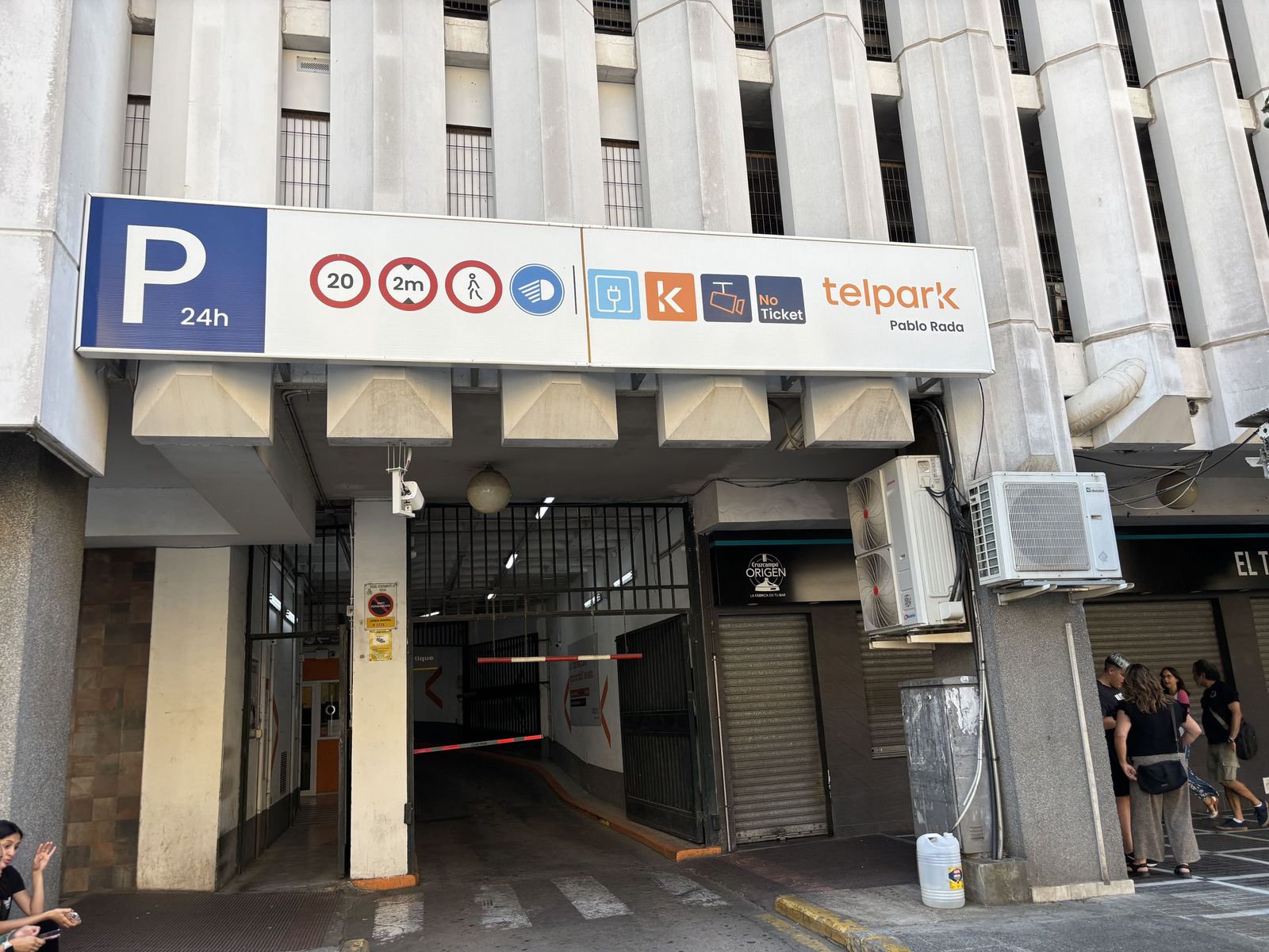 El parking de Pablo Rada.