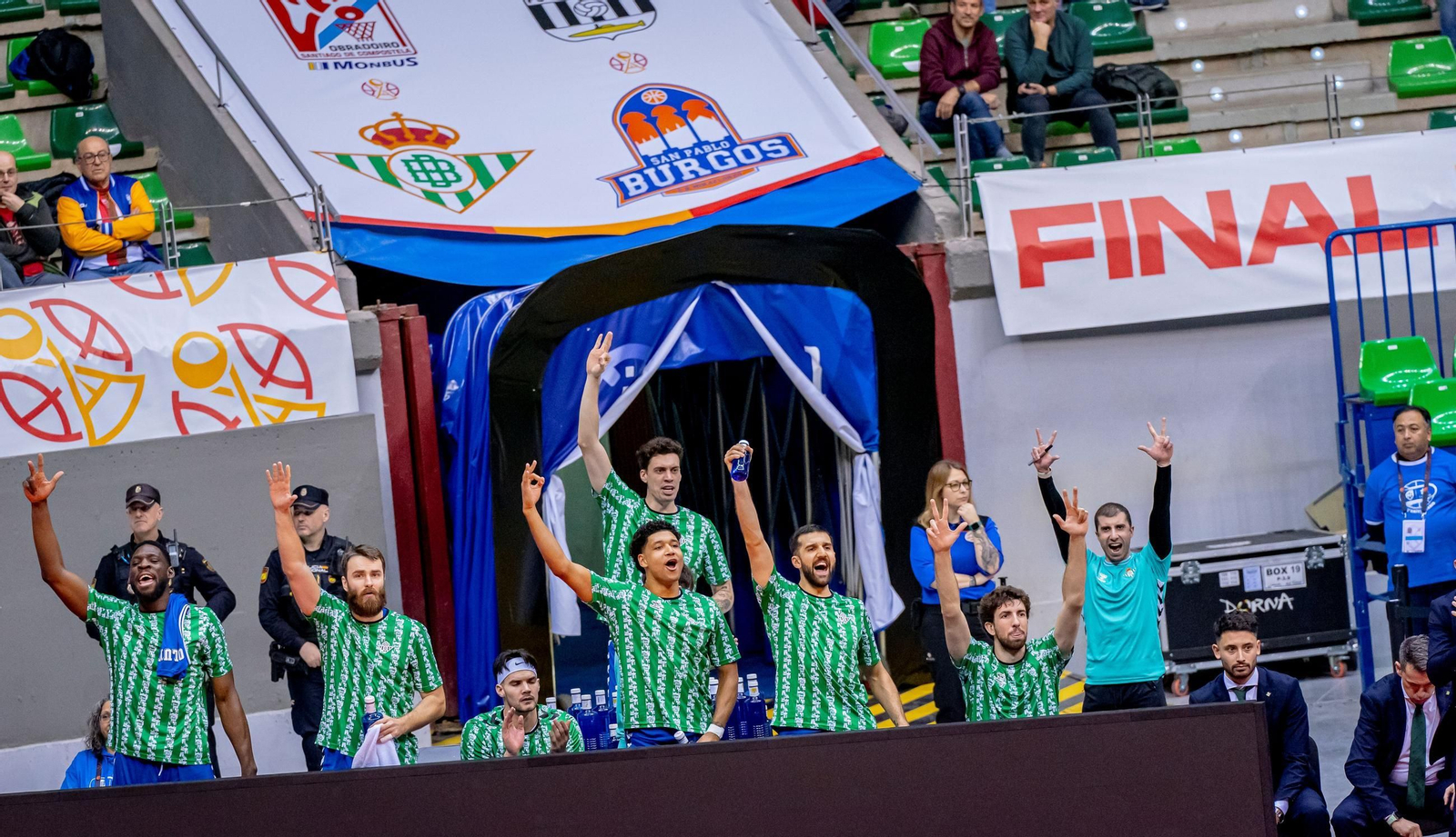 Las fotos del Obradoiro - Betis Baloncesto
