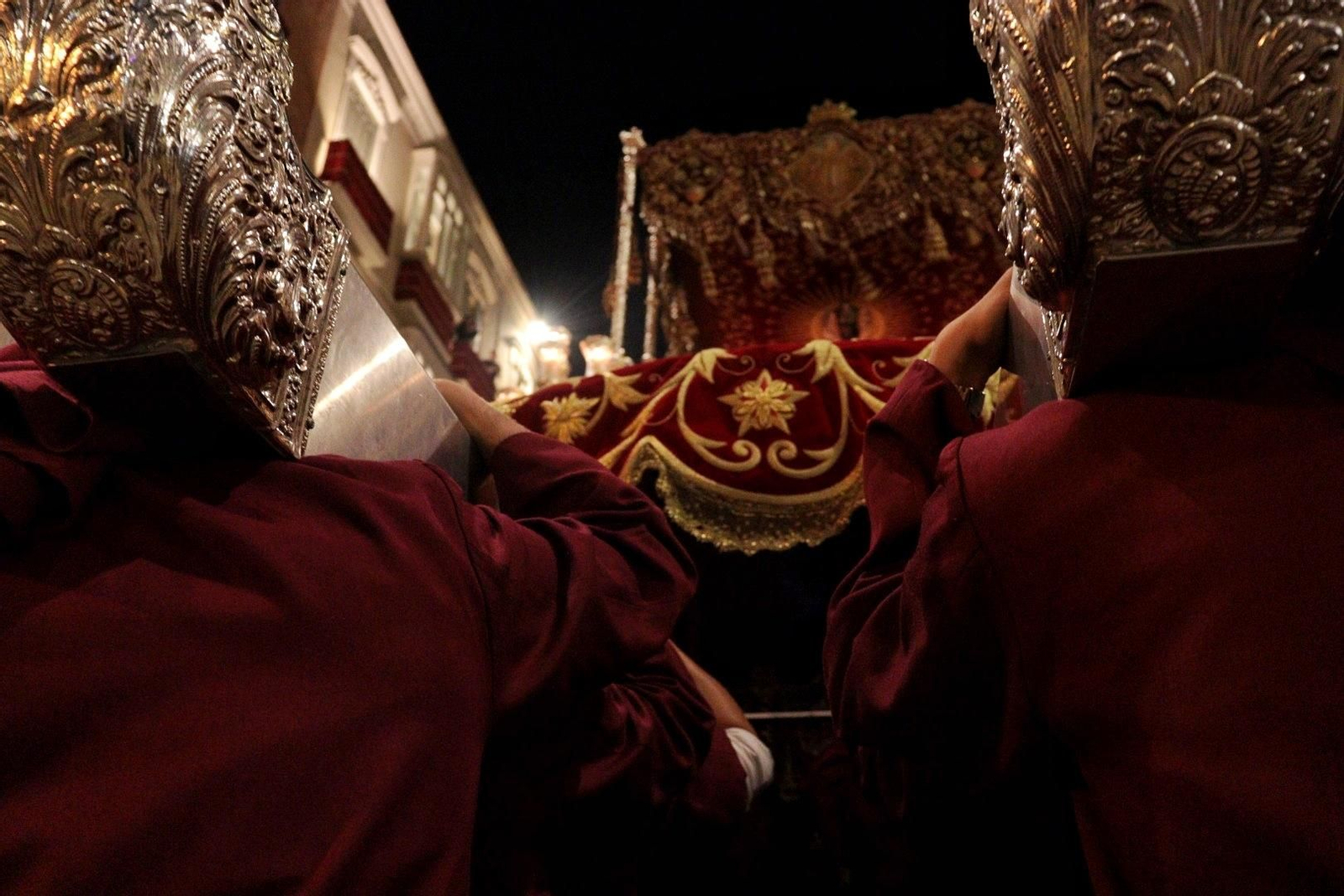Las fotos de Gitanos el Lunes Santo en Málaga