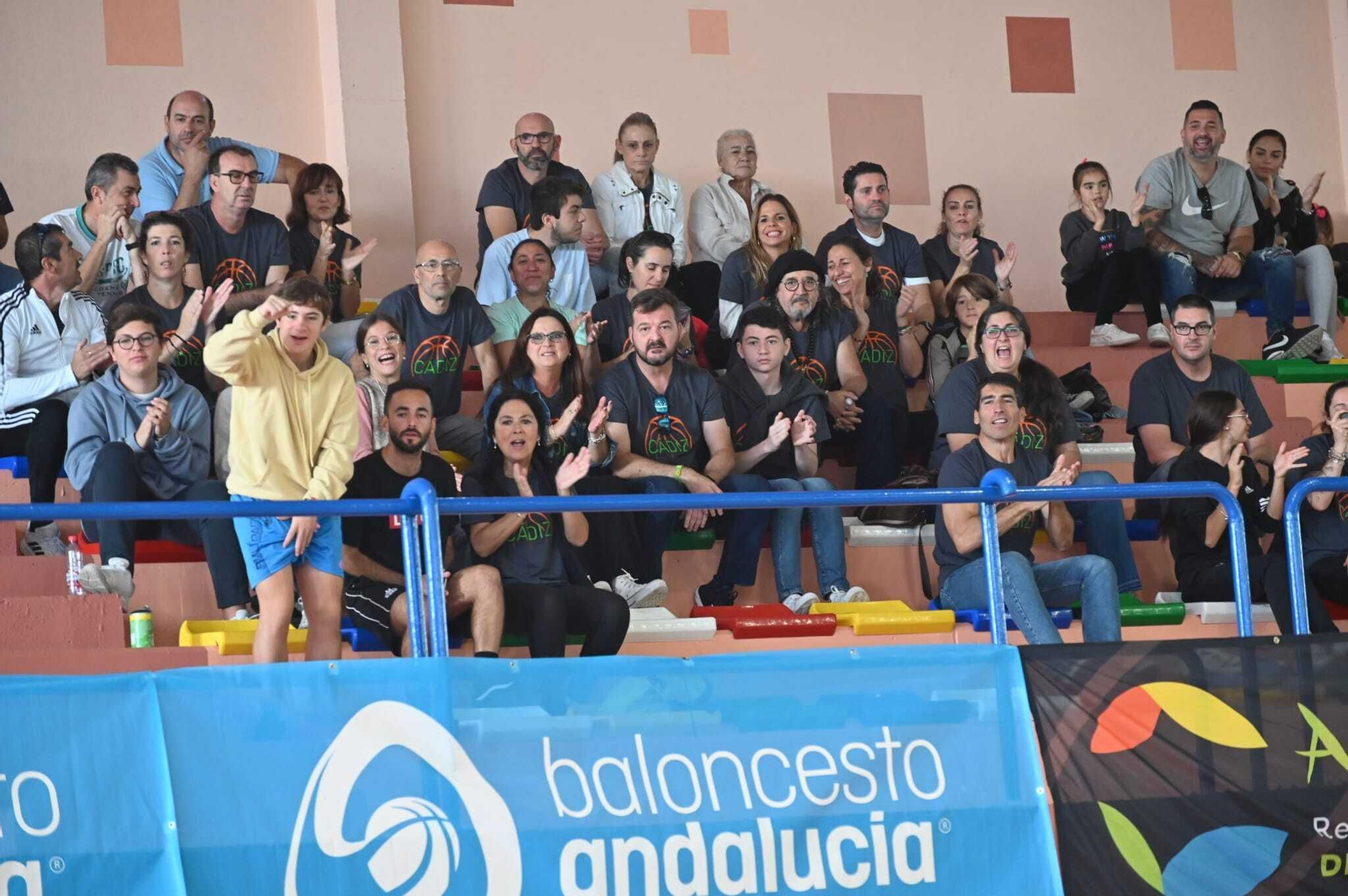 Las fotos de la última jornada del Andaluz infantil femenino de baloncesto de La Línea