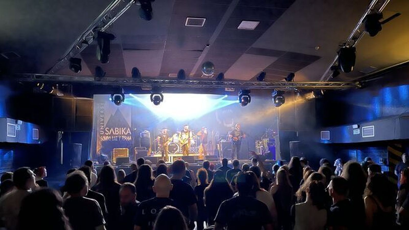 Comienza el verano con el mejor rock nacional gracias a 'Almanece Festival'