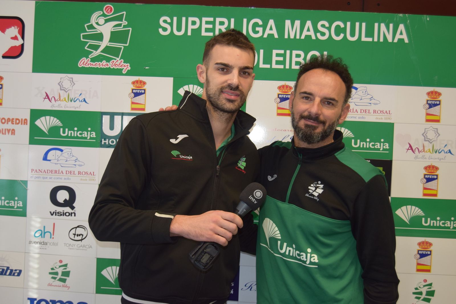 Javier Monfort y Manolo Berenguel en la presentación del partido