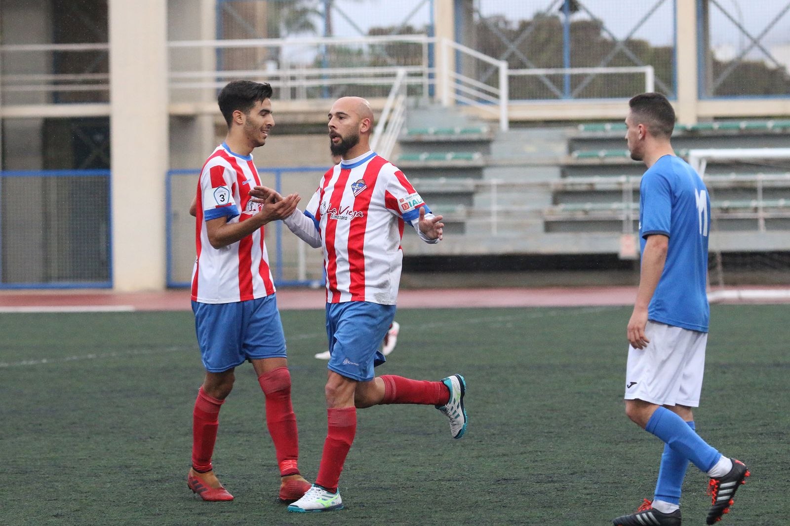 Ruzzo, autor del tercer tanto del Poli ante el River Melilla.