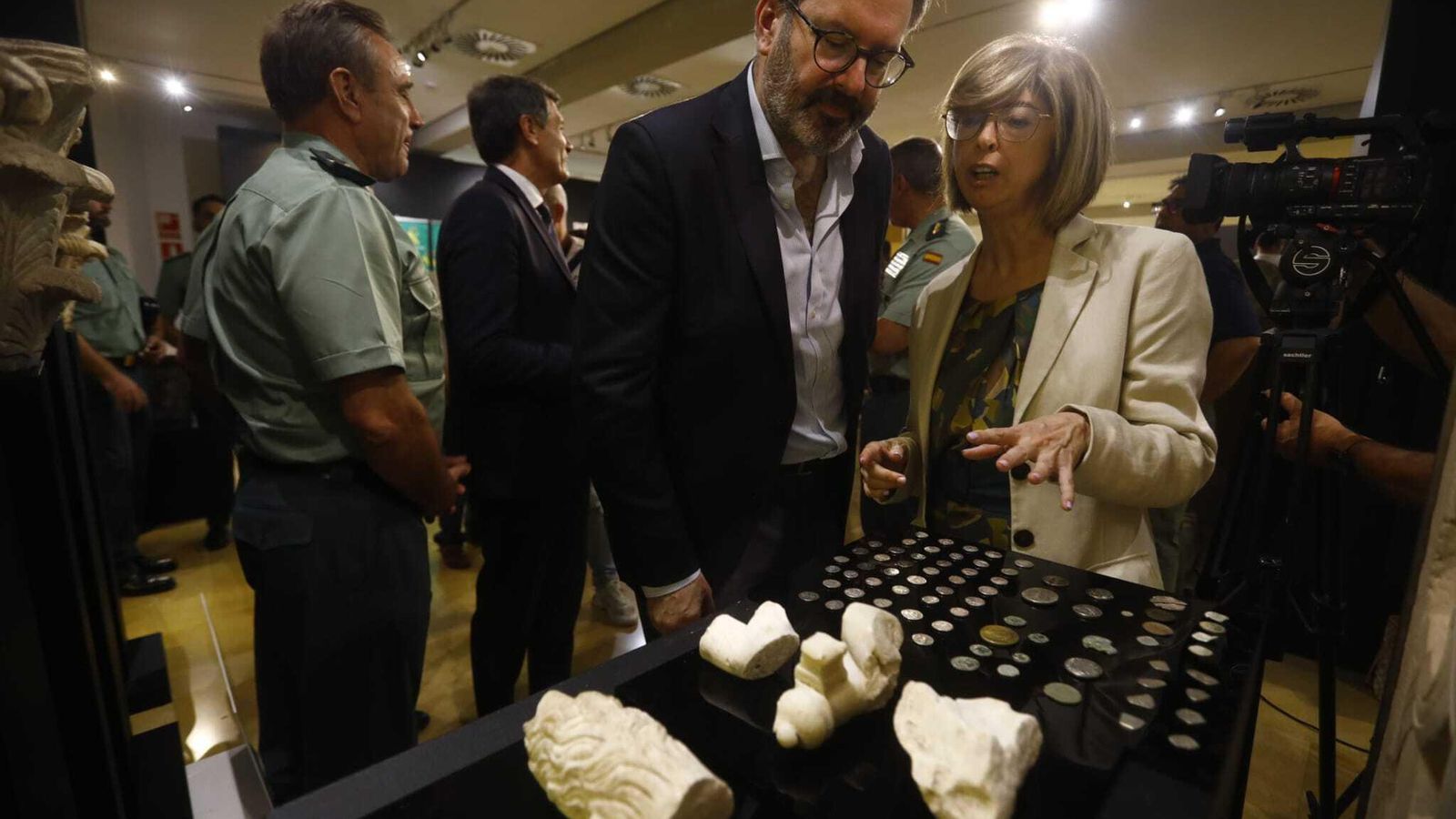 Colección de monedas recuperadas en la operación de la Guardia Civil.