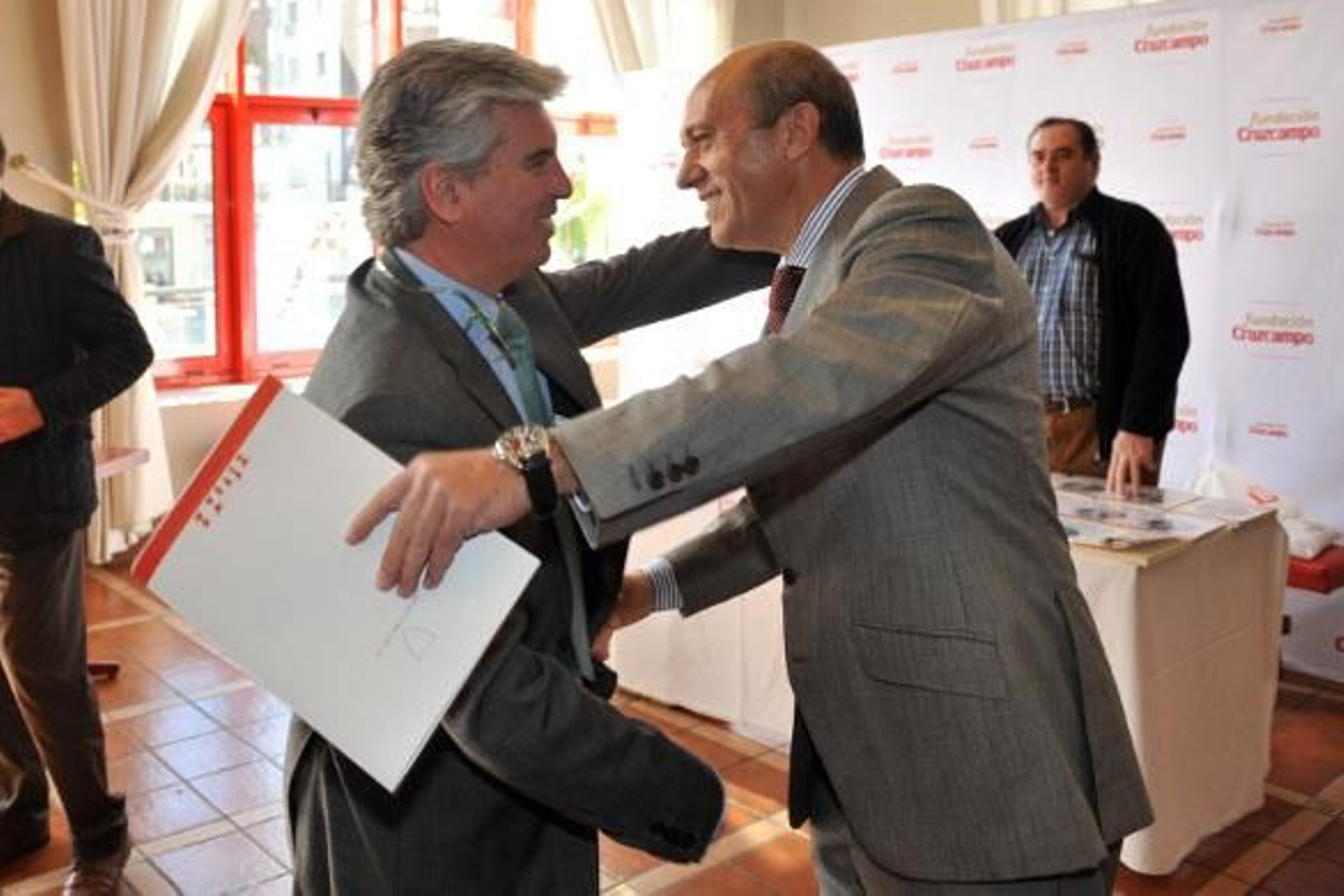 Sevilla y Betis se unen contra el racismo en los estadios andaluces