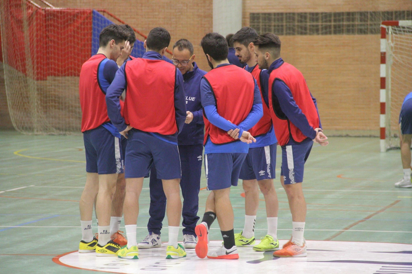 El UMA Antequera cesa su actividad al cerrarse el Complejo Deportivo