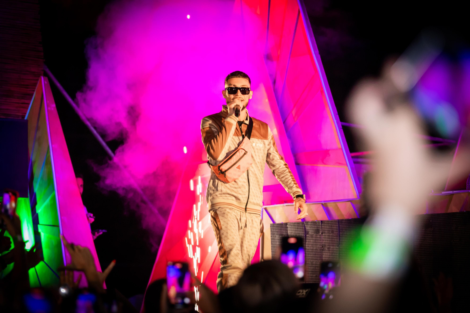 Búscate en el concierto de JC Reyes en San Fernando en el Bahía Sound de San Fernando